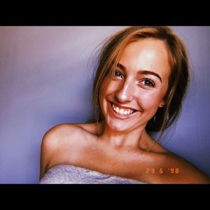 Meet your Posher, Julia